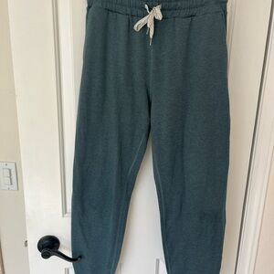 Vuori Women’s Performance Jogger Lake Heather size XS